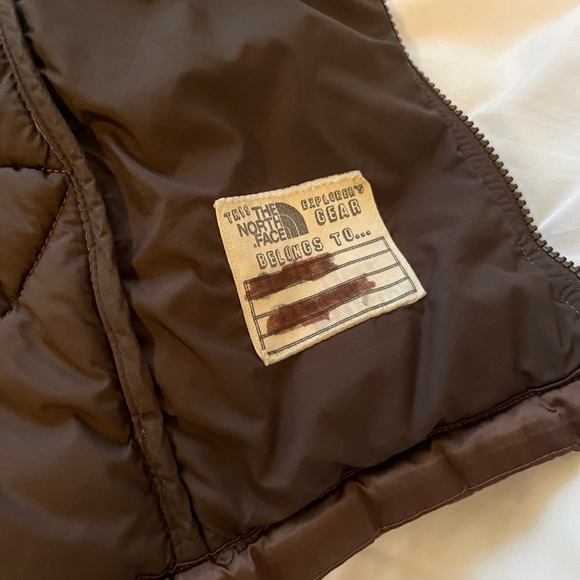 The North Face Brown Puffer Jacket - Picture 8 of 9